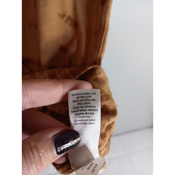 Athleta Womens Organic Daily Tie Dye Crew Neck T-Shirt Top Medium - Picture 4 of 5